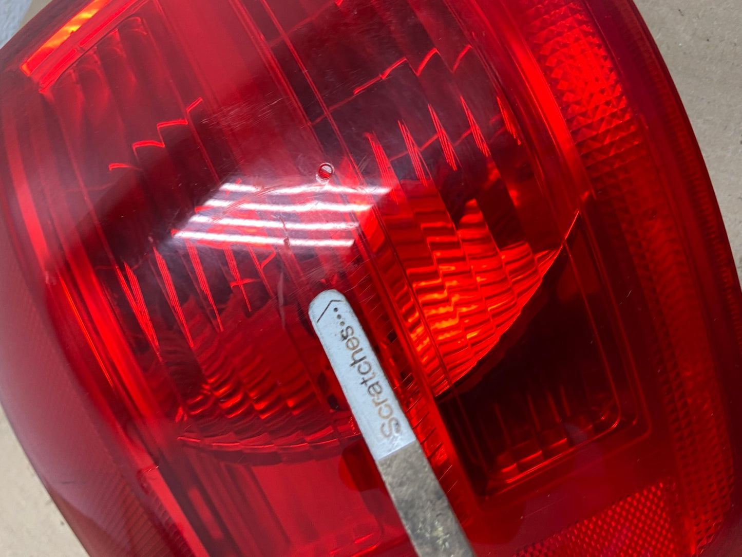 2010 to 2017 GMC Terrain Halogen Tail Light Left Driver Lh Side AG6935 LK3
