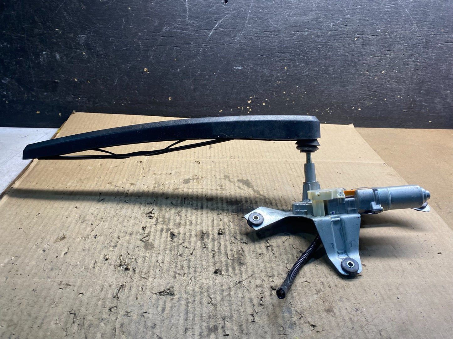 2010-2017 Chevrolet Equinox Rear Glass Windshield Wiper Motor Z5028 DG1