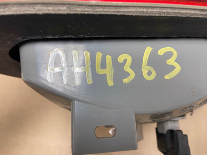 2011-2013 Jeep Grand Cherokee Left Driver Side Lh Inner Tail Light AH4363 LK7
