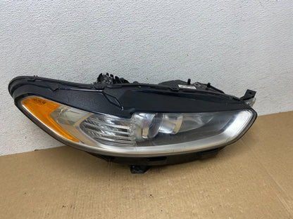2013 to 2016 Ford Fusion Right Passenger Rh Side Headlight AF9676 DW0