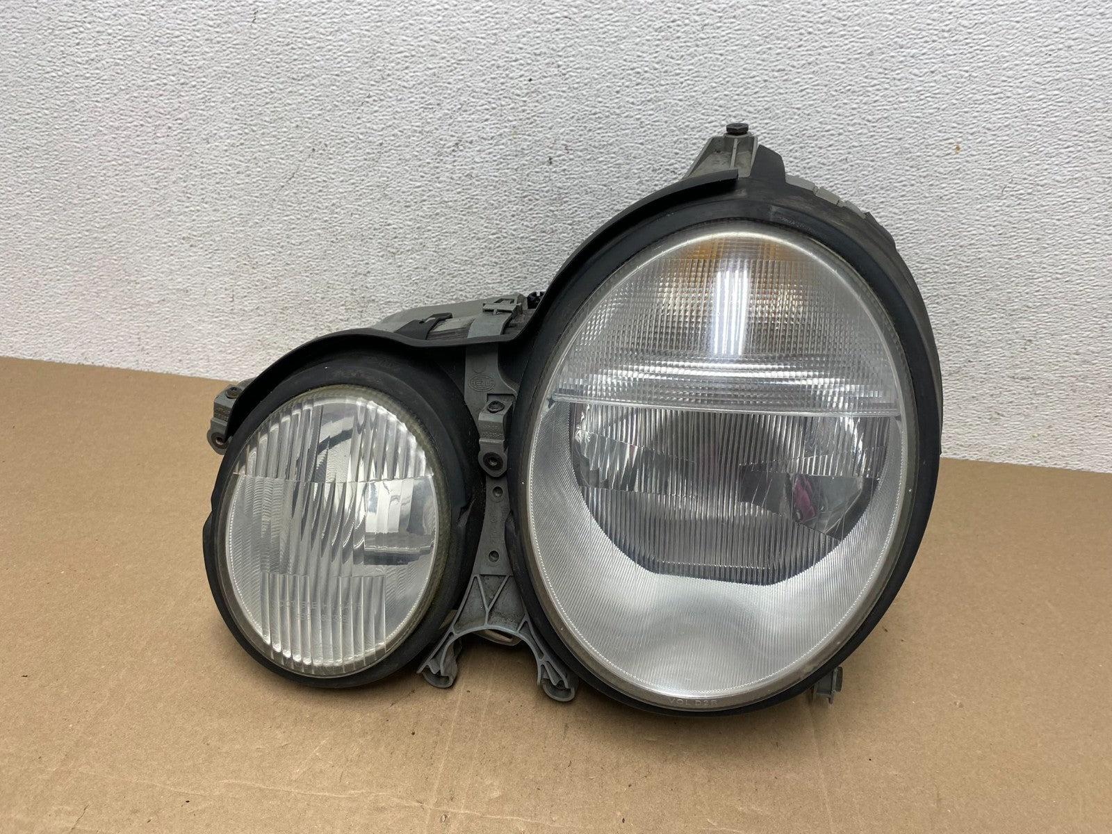 2000-2002 Mercedes E E320 E430 Left Driver LH Xenon HID Headlight AE4890 DW0