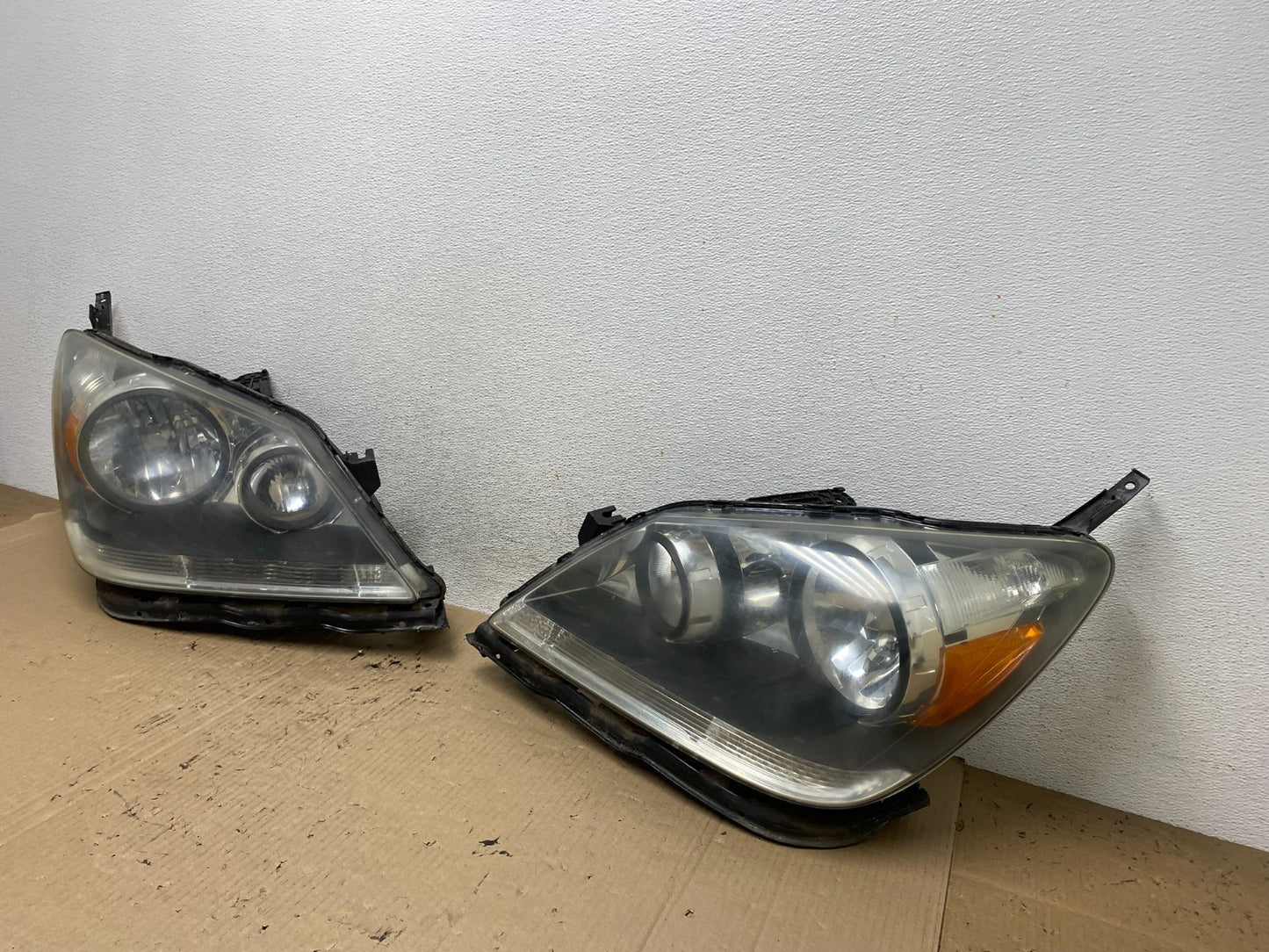 2005 2006 2007 Honda Odyssey Left+Right Set Halogen Headlights AF5992 DW1