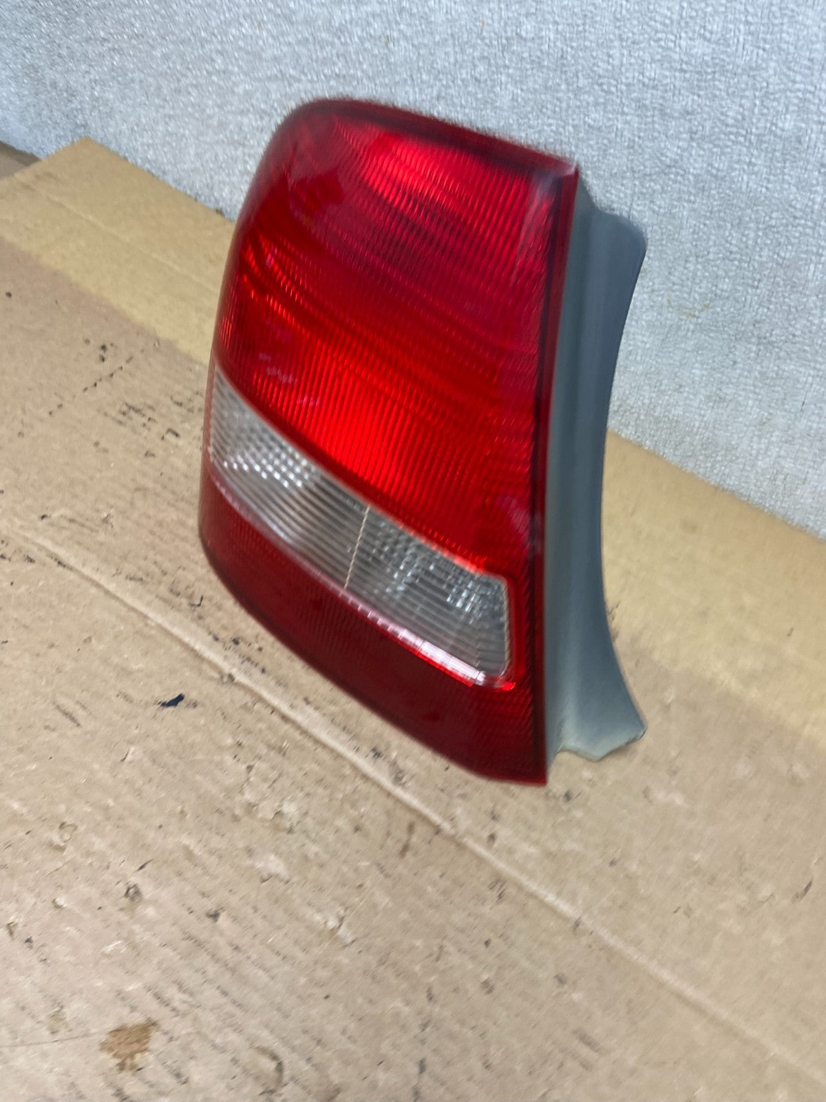 1999  to 2003 Mazda Protege Left Driver LH Side Tail Light OEM AB5243 DG1
