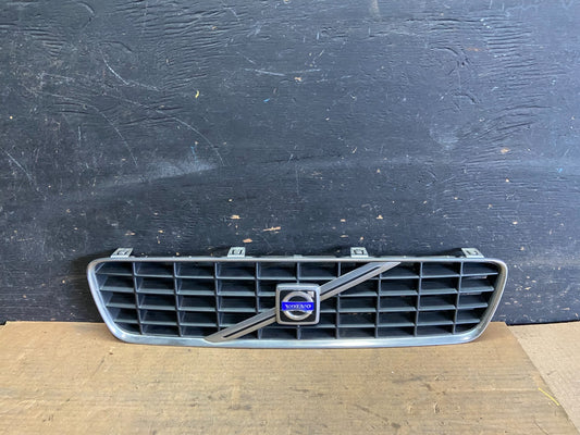 2001 to 2004 Volvo S60 Front Upper Grill Grille Oem R2045 DG0