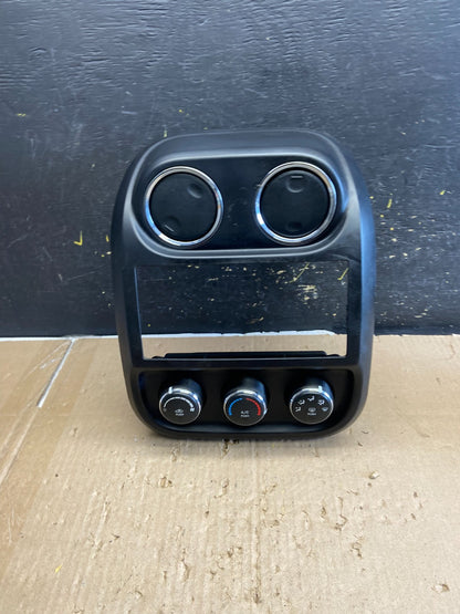 2011 to 2017 Jeep Compass Dash Climate Temperature Control Radio Bezel ab2283 DG0
