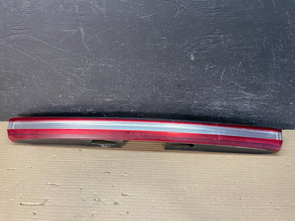 2011 - 2013 Honda Odyssey Center Trunk Liftgate Tailgate Tail Light OE af3338 DG1