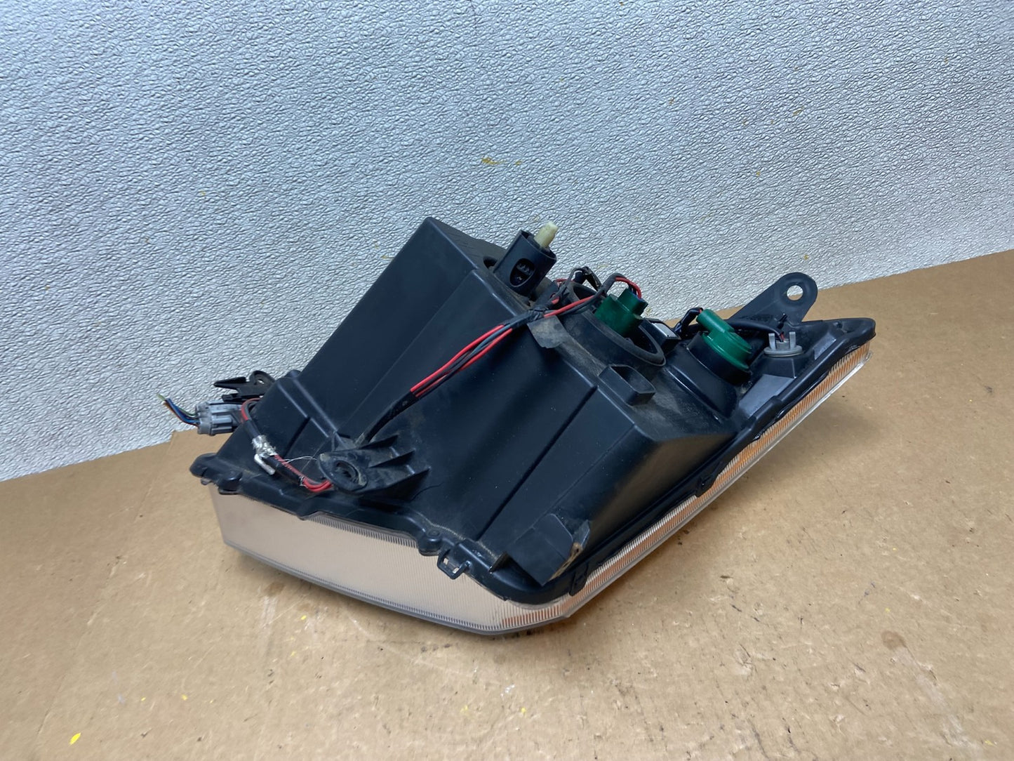 2007-2009 Nissan Sentra Halogen Right Passenger RH Side Headlight Z7028 DW7