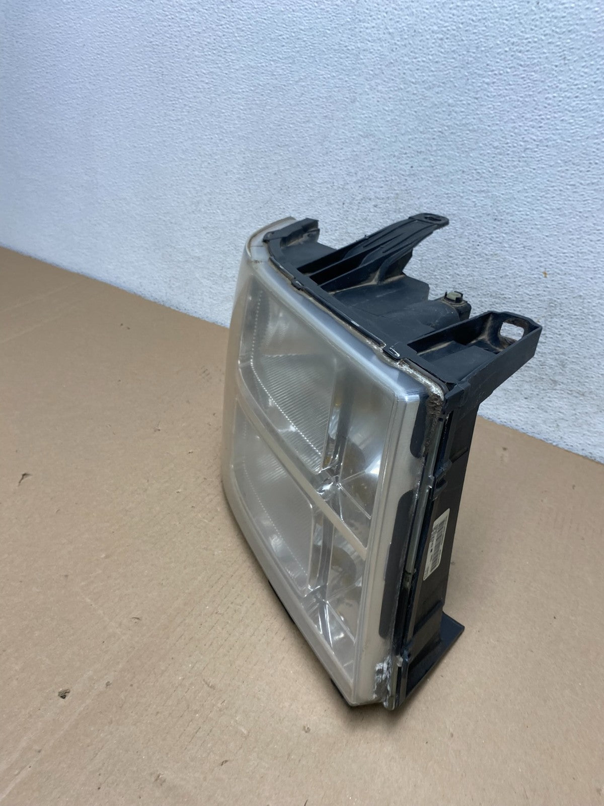 2007 - 2014 GMC Sierra Right Passenger RH Halogen Headlight AF3034 DW1