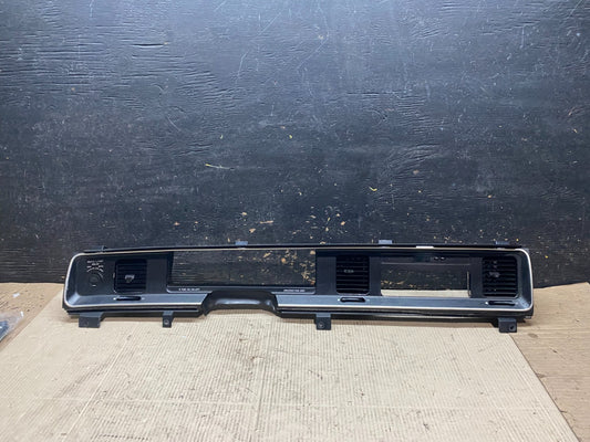 1992-1994 Mercury Grand Marquis Speedometer Cluster Dash Vent Bezel Trim X29270