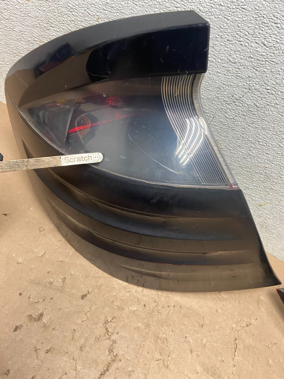 2002 to 2005 Mercedes C C230 Kompressor Coupe Left+Right Set Tail Light R5774 DG3