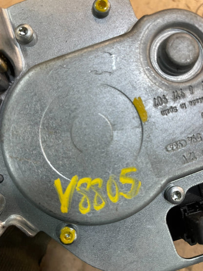 2004 to 2010 BMW X3 E83 Rear Windshield Wiper Motor OEM V8805 DG7