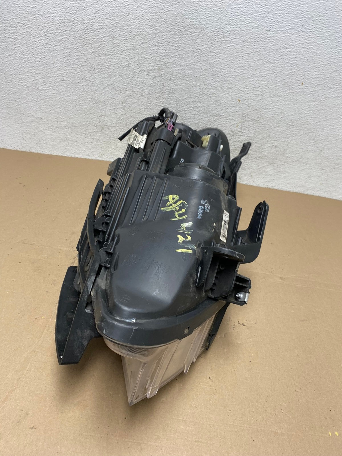 2013 - 2016 Buick Encore Left Driver LH Side Halogen Headlight AF4421 LK7