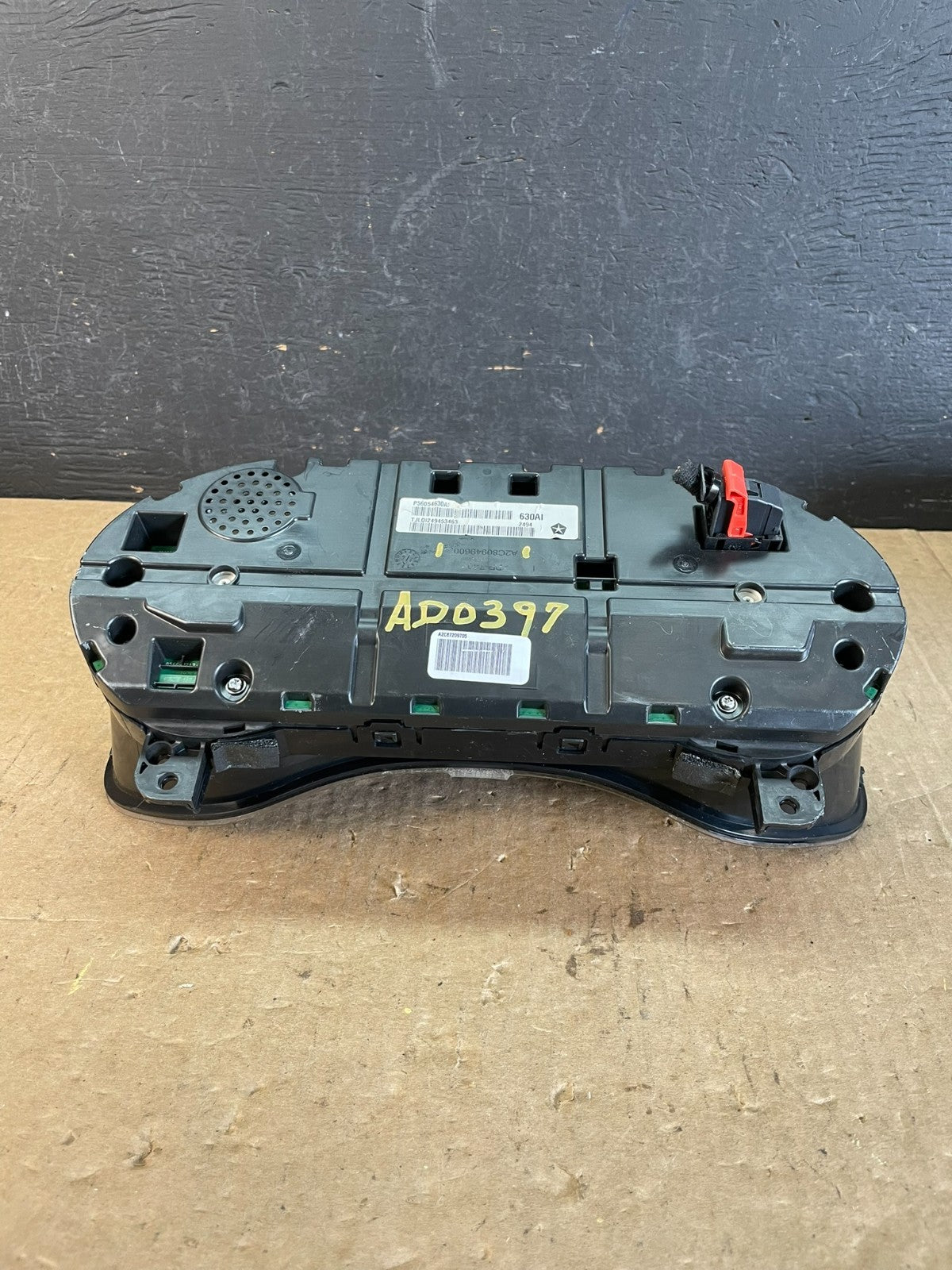 2015 Chrysler 200 Speedometer Instrument Cluster Gauges P56054630AI AD0397 DG7