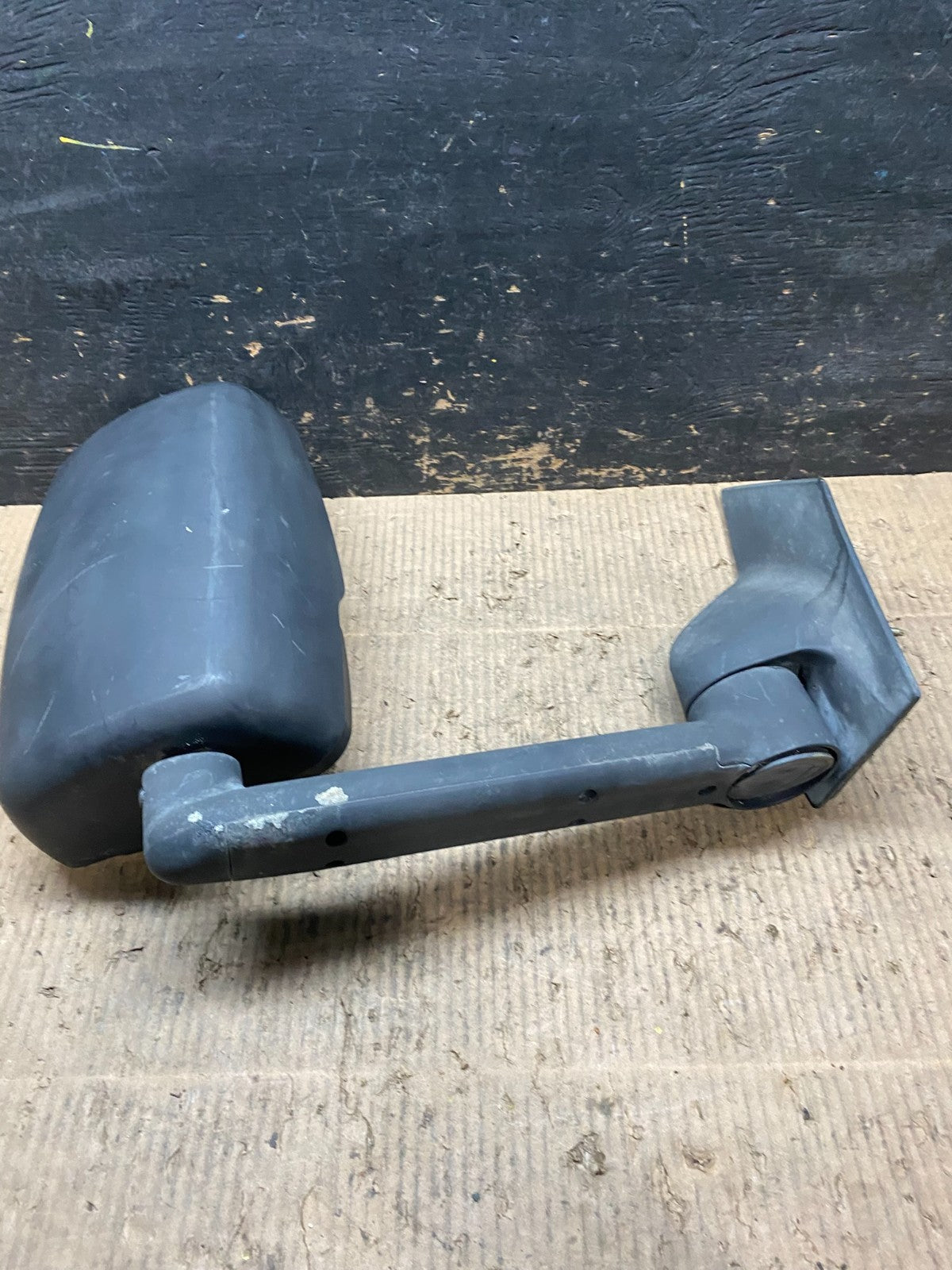 2003 to 2017 Chevrolet Express Savana Right Passenger Door View Mirror T9738 DG3