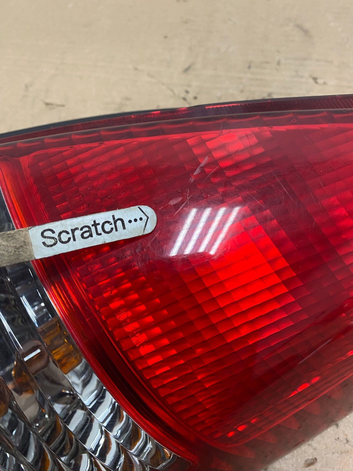 2002 to 2004 Suzuki Aerio Wagon Right Passenger RH Tail Light n7937 DG3
