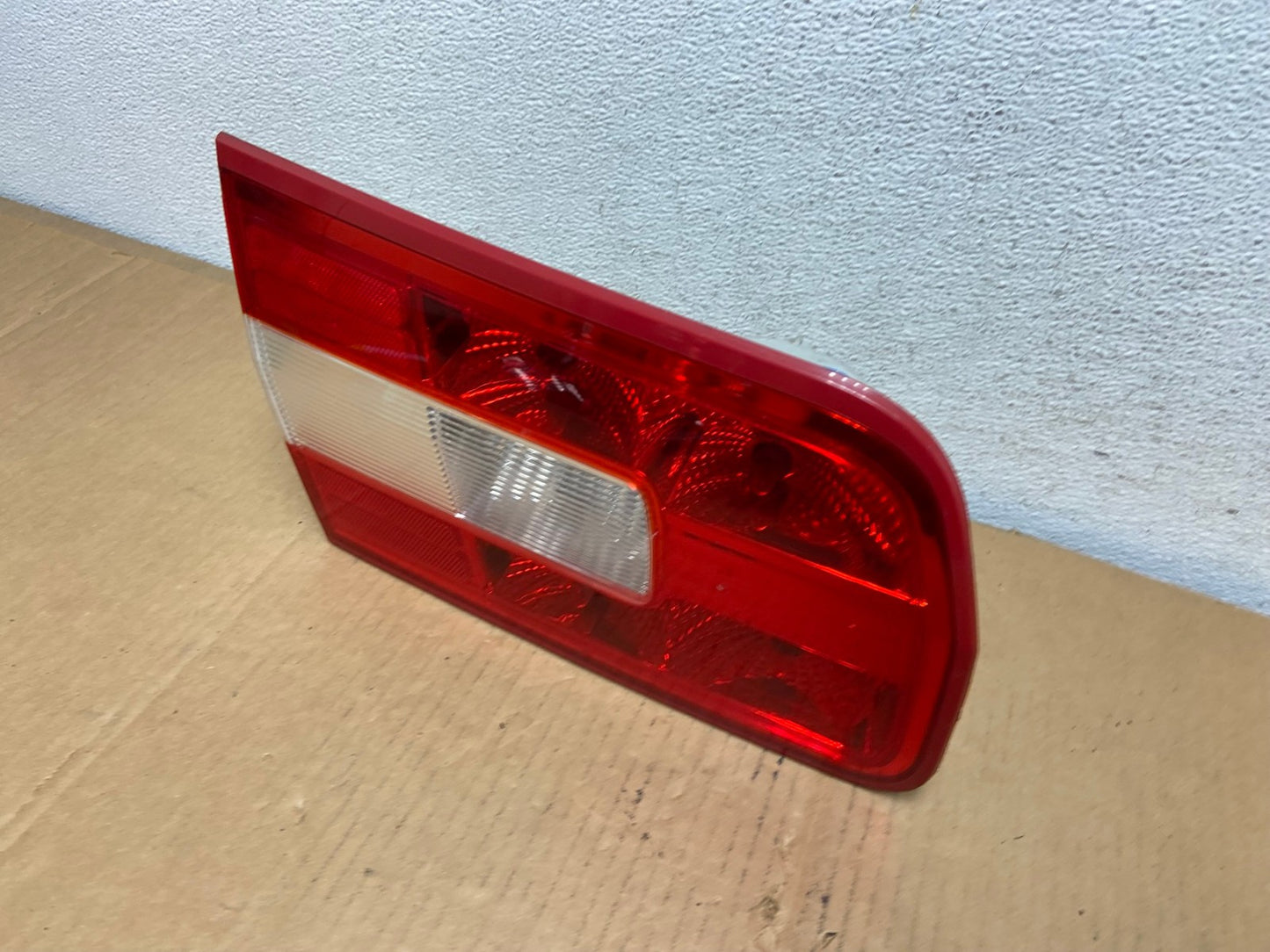 2007-2009 Lincoln Zephyr MKZ Left Driver Lh Side Tail Light Inner AD0766 LK1