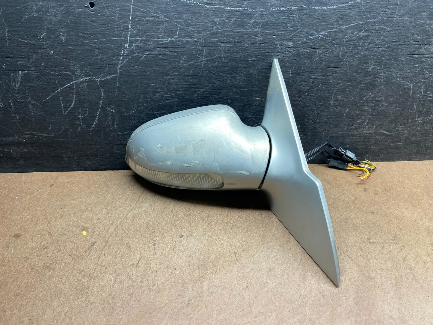 2003 to 2009 Mercedes CLK320 Right Passenger View Door Mirror i1898 Oem DG10