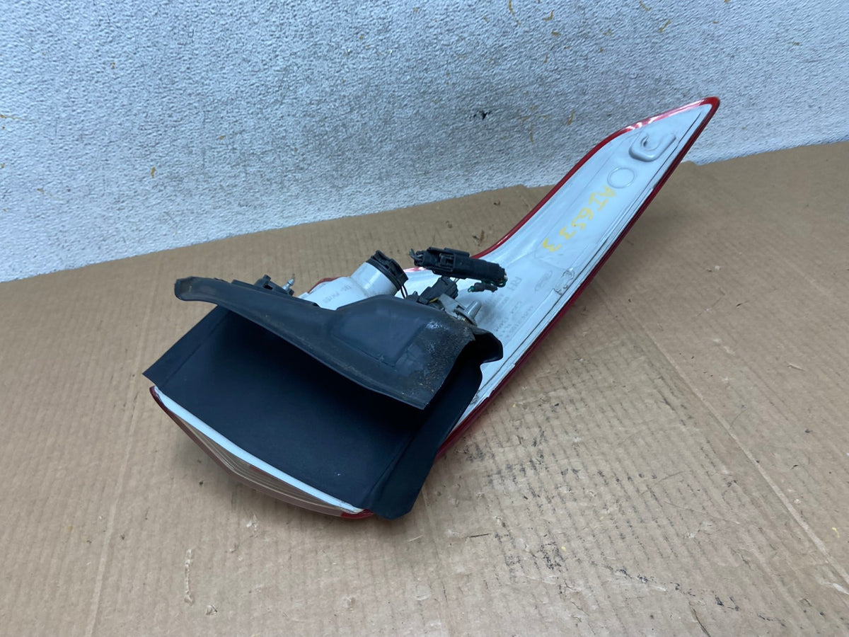 2013 to 2016 Ford Escape Right Passenger RH Side Tail Light AI6533 LK3