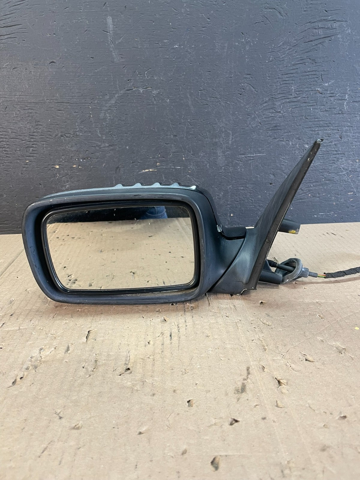 2002 - 2005 BMW 7 745i Series Left Driver LH Side View Door Mirror AE0691 DG7