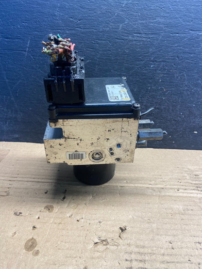 2006 2007 Ford E250 E350 Econoline Anti-Lock ABS Antilock Brake Pump AE2456 DG4