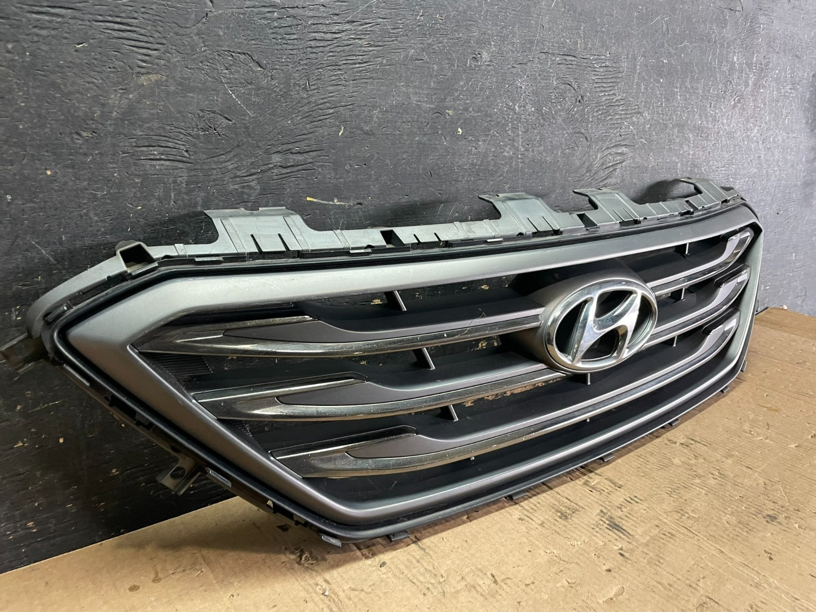 2015 2016 2017 Hyundai Sonata Front Upper Grill Grille Oem Z5922 DG2