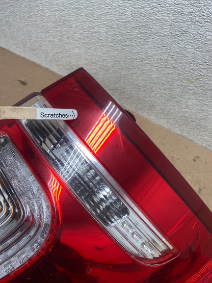 2011-2015 Ford Explorer Police Package Right Passenger Side Tail light Y4881 DW3