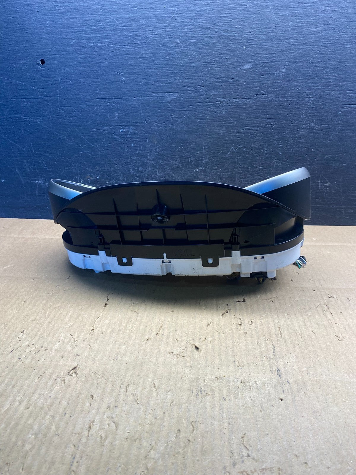 2011 2013 Jeep Grand Cherokee Speedometer Gauge Cluster AD1641 DG3