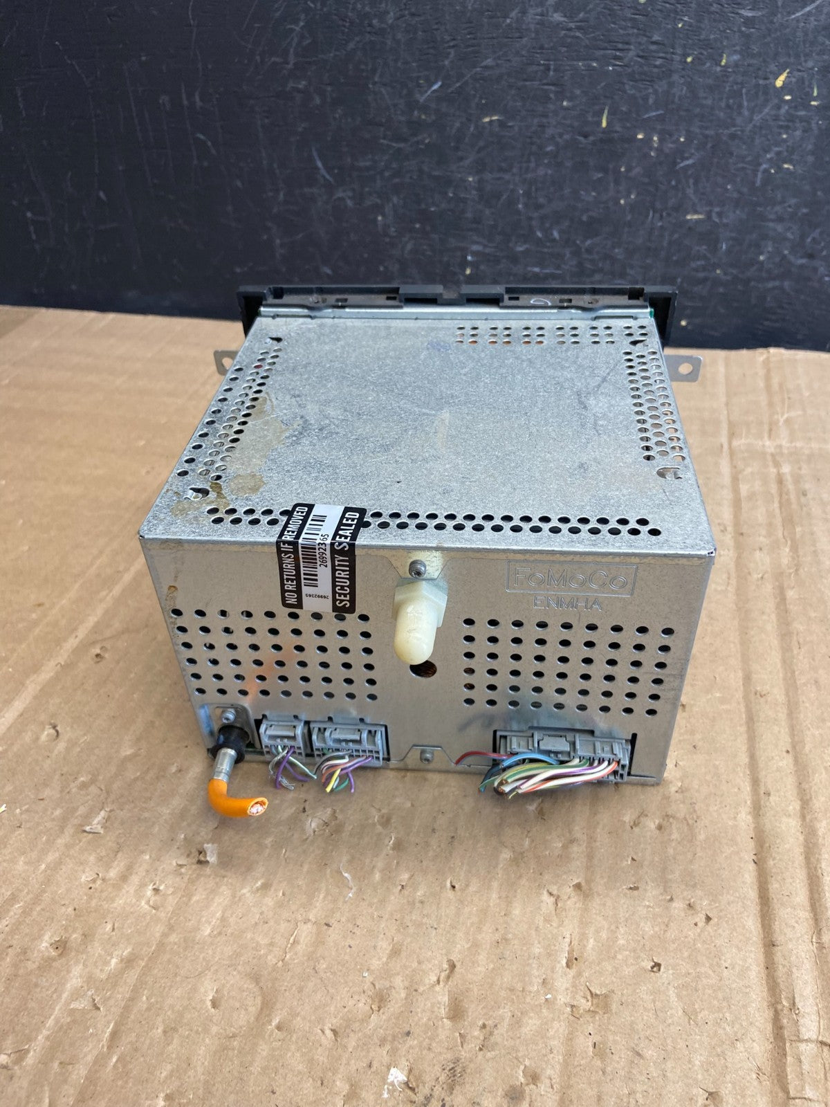 2009 - 2010 Ford Expedition Explorer Radio CD Player AM/FM AE1721 DG4