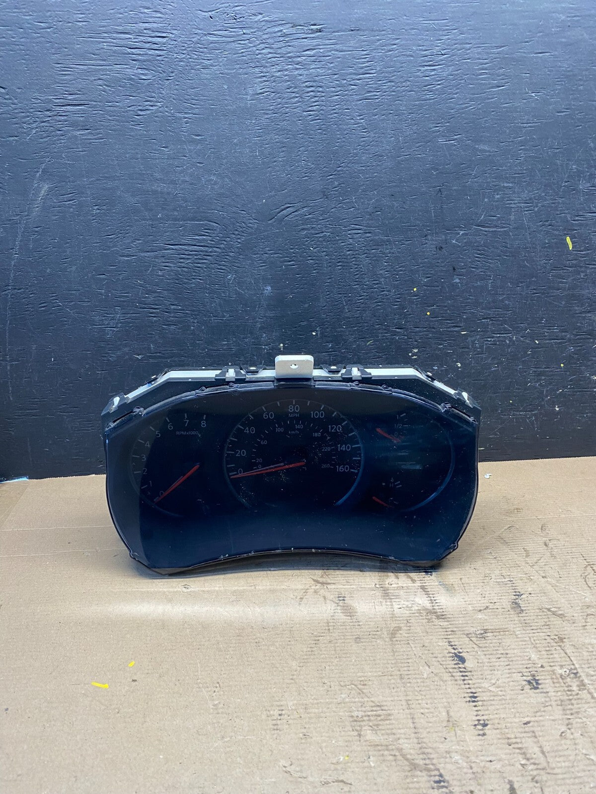 2011 to 2017 Nissan Quest Speedometer Cluster Gauge Dashboard N7484 DG0