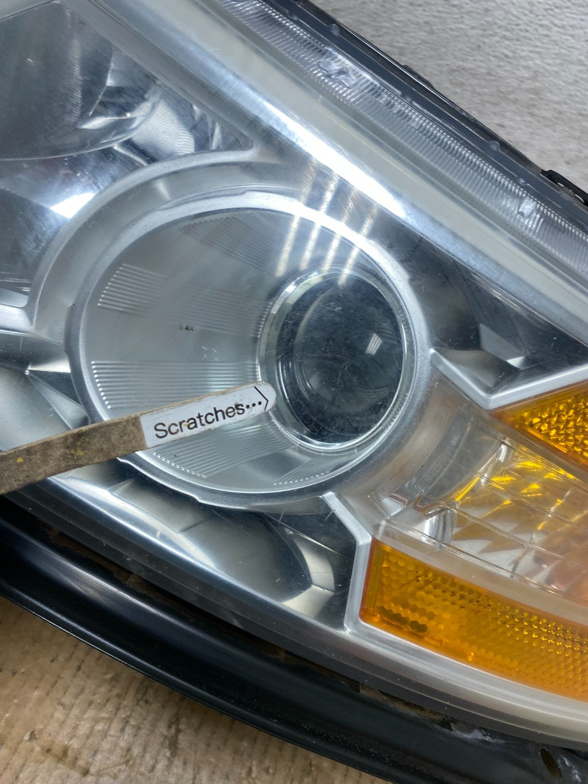 2011 to 2013 Honda Odyssey Front Left Driver LH Headlight Halogen AE1445 DW3