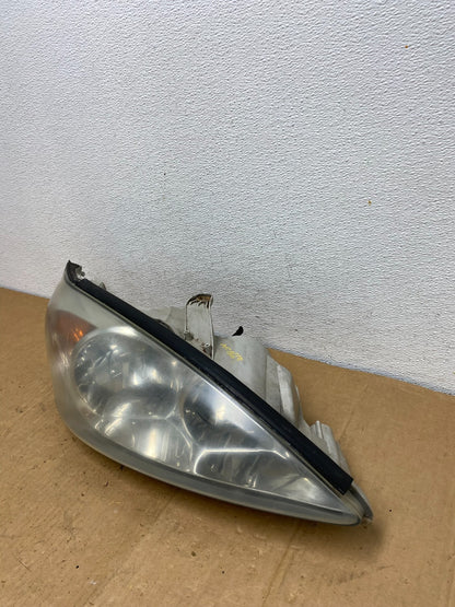 2002 to 2004 Toyota Camry Halogen Headlight Right Passenger Rh AC8619 DW1