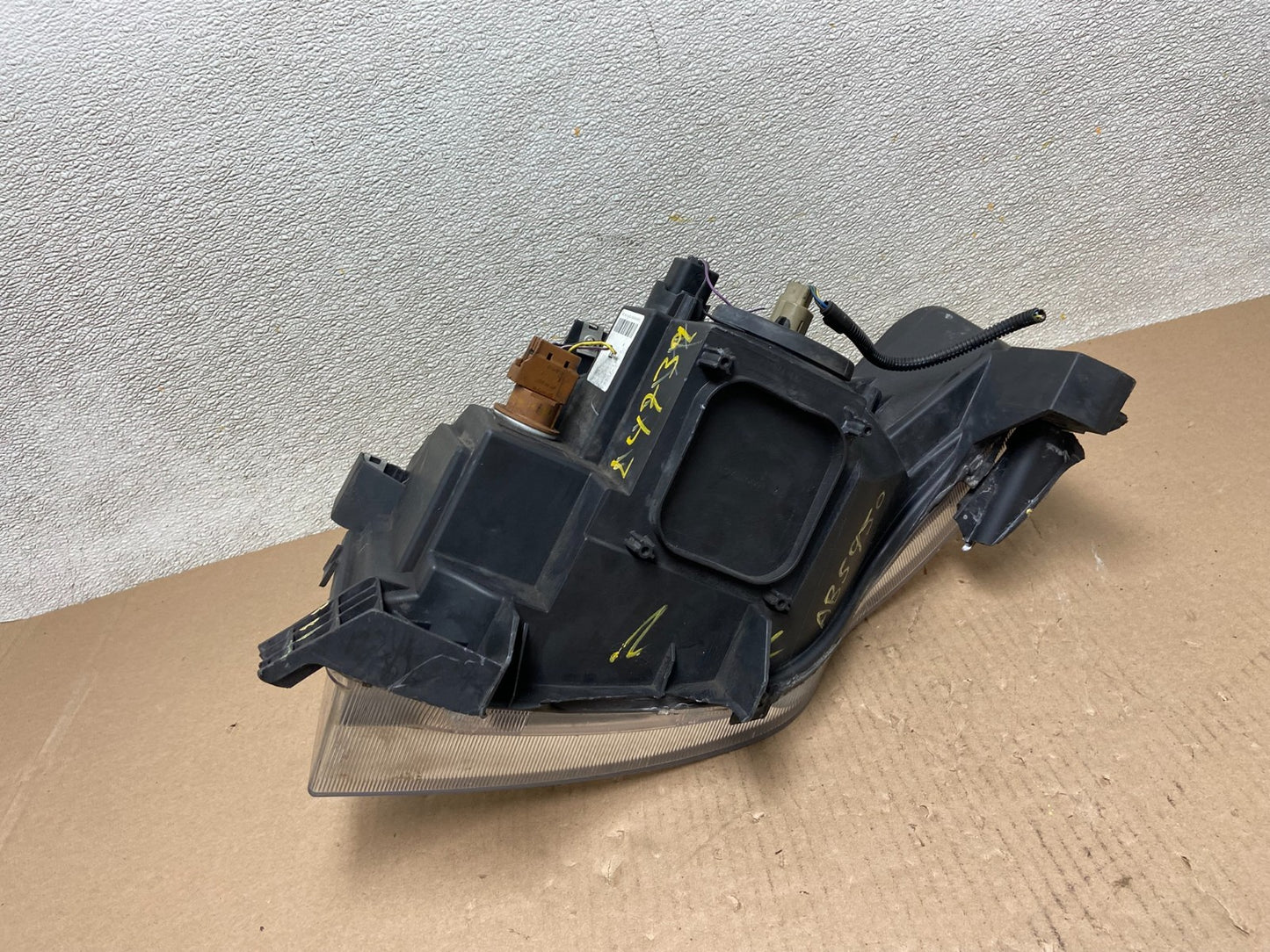 2009 2010 2011 2012 Ford Flex Right Passenger Headlight Halogen Oem AB5950 DW10