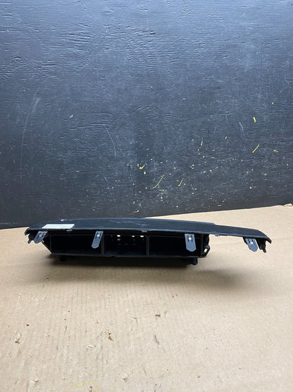 2012 2013 2014 Toyota Prius V Center Dash A/C Air Vents With Trim T4517 DG3
