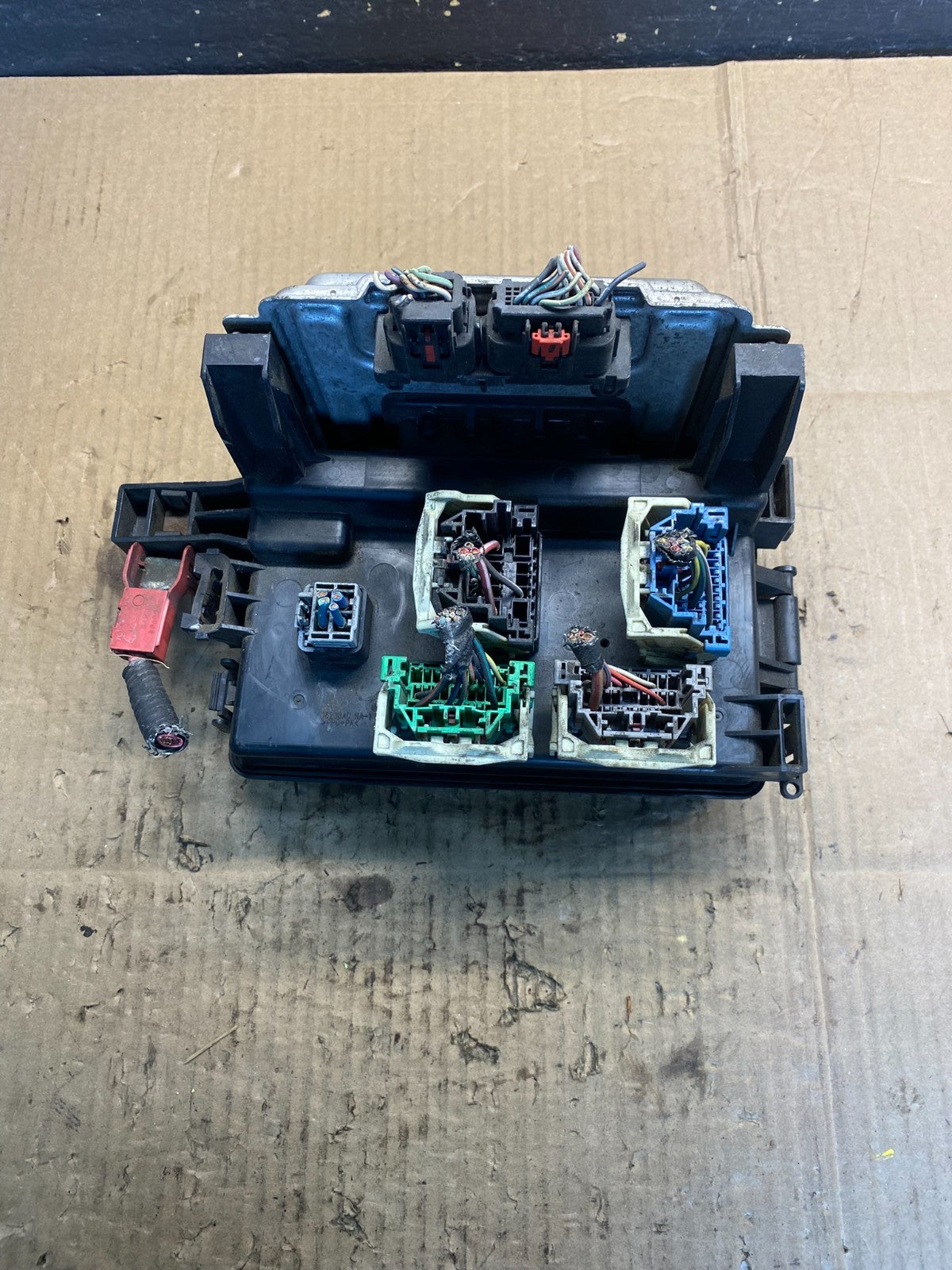 2006 2007 Dodge Charger  Fuse Box Body Control Module BCM AA7572 DG1