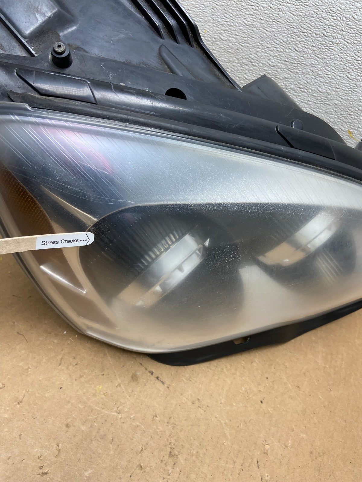 2007-2012 Gmc Acadia Halogen Headlight Right Passenger Side Oem Z6880 DW4