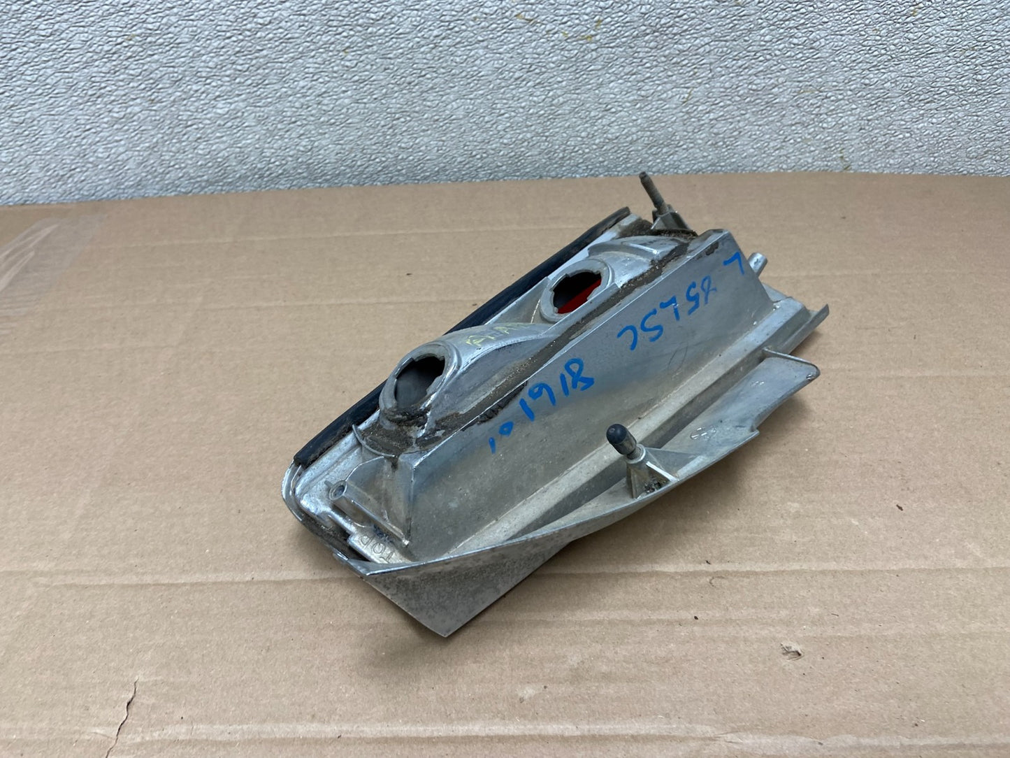 1984 to 1992 Lincoln Mark VII Driver Left Side Tail Light OEM AA5499 LK4