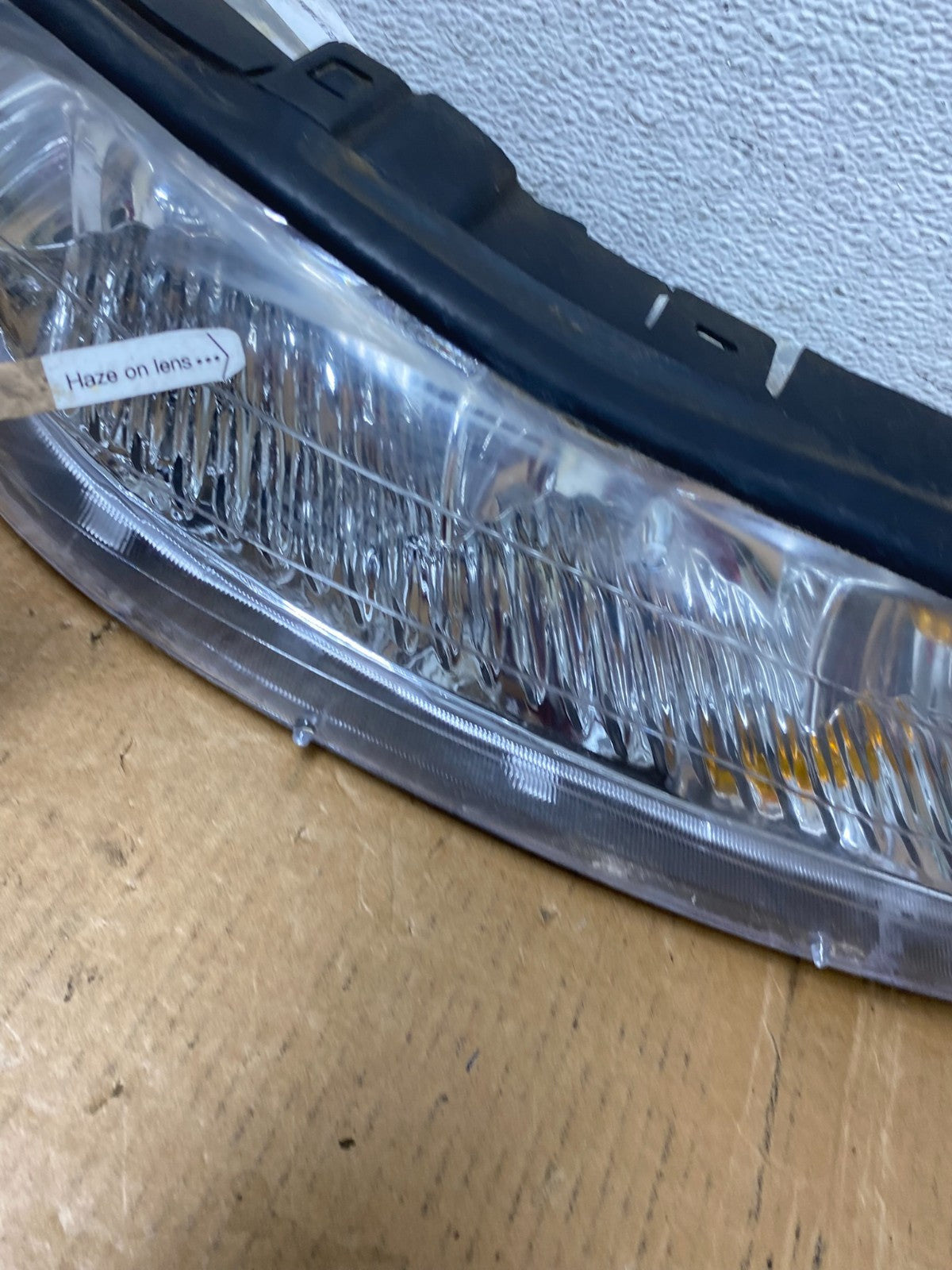 1997 to 2003 Chevrolet Malibu Left+Right Side Headlights AE2844 DW4