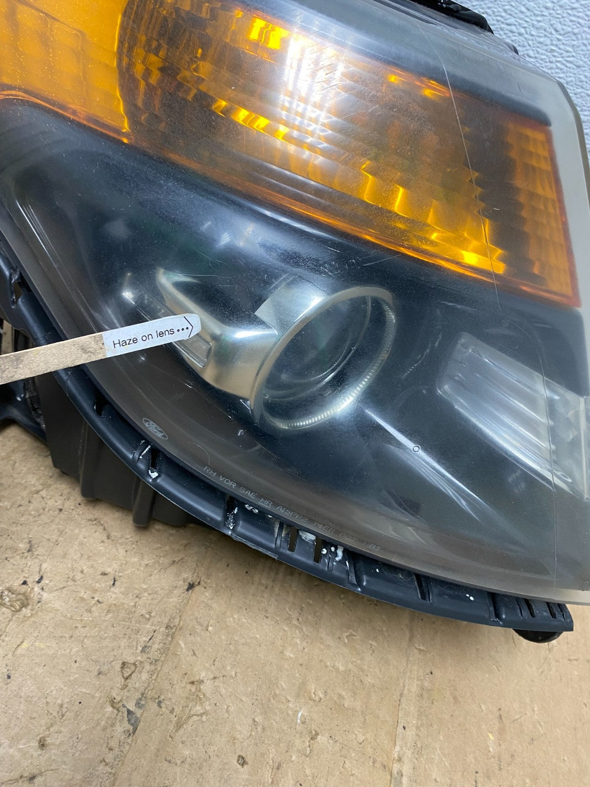 2011 - 2015 Ford Explorer Police Right Passenger Halogen Headlight AD0551 DW5