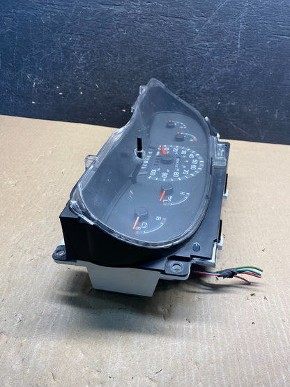 1999 to 2003 Ford E150 E250 E350 VAN Gauge Speedometer Cluster AG1847 DG2