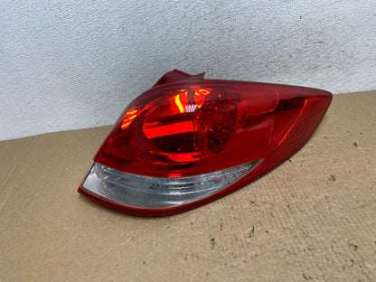 2012 2013 2014 Hyundai Veloster Right Passenger RH Tail light AF8115 DW0