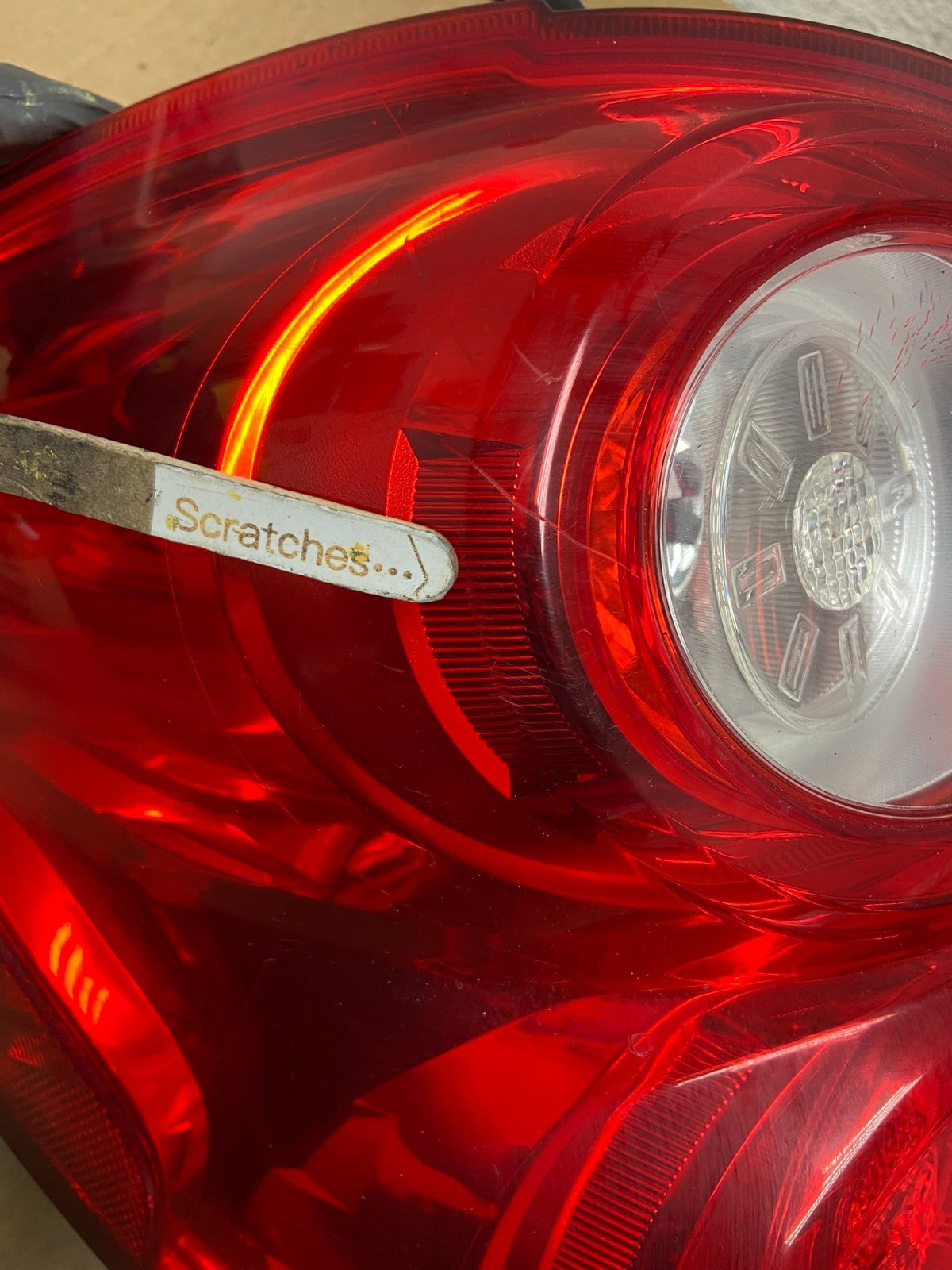 2010 to 2015 Chevrolet Equinox Left Driver Lh Side Tail Light AI9376 LK3