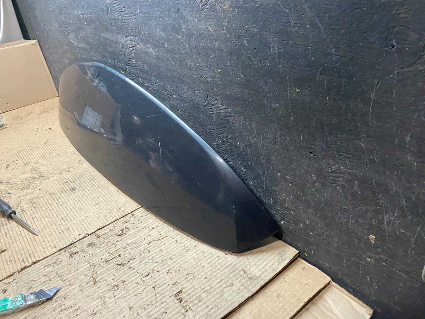 2009 to 2012 Chevrolet Traverse Rear Trunk Spoiler Wing Third Brake Oem V9532 DG1