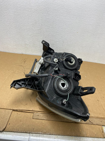 2013 to 2016 Nissan Pathfinder Right Passenger RH Side Headlight AC7724 DW6
