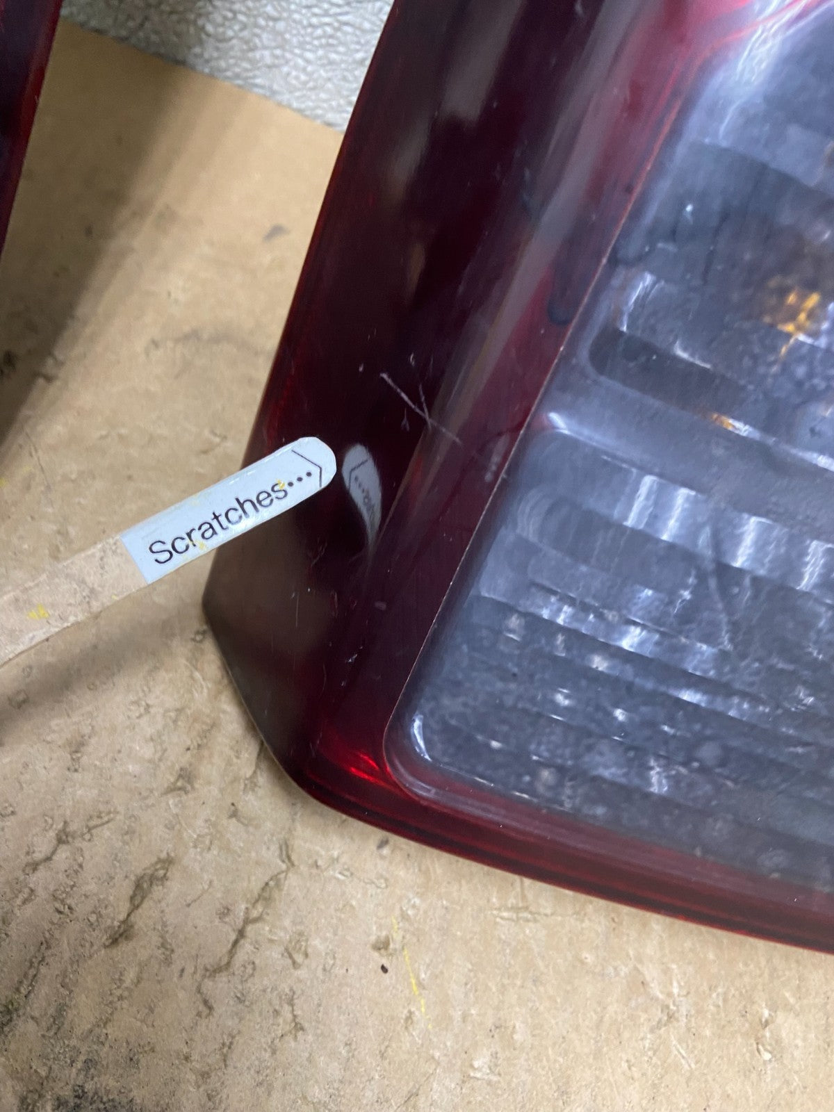 2005 to 2012 Nissan Pathfinder Tail lights Left+Right Side Z9389 DW3