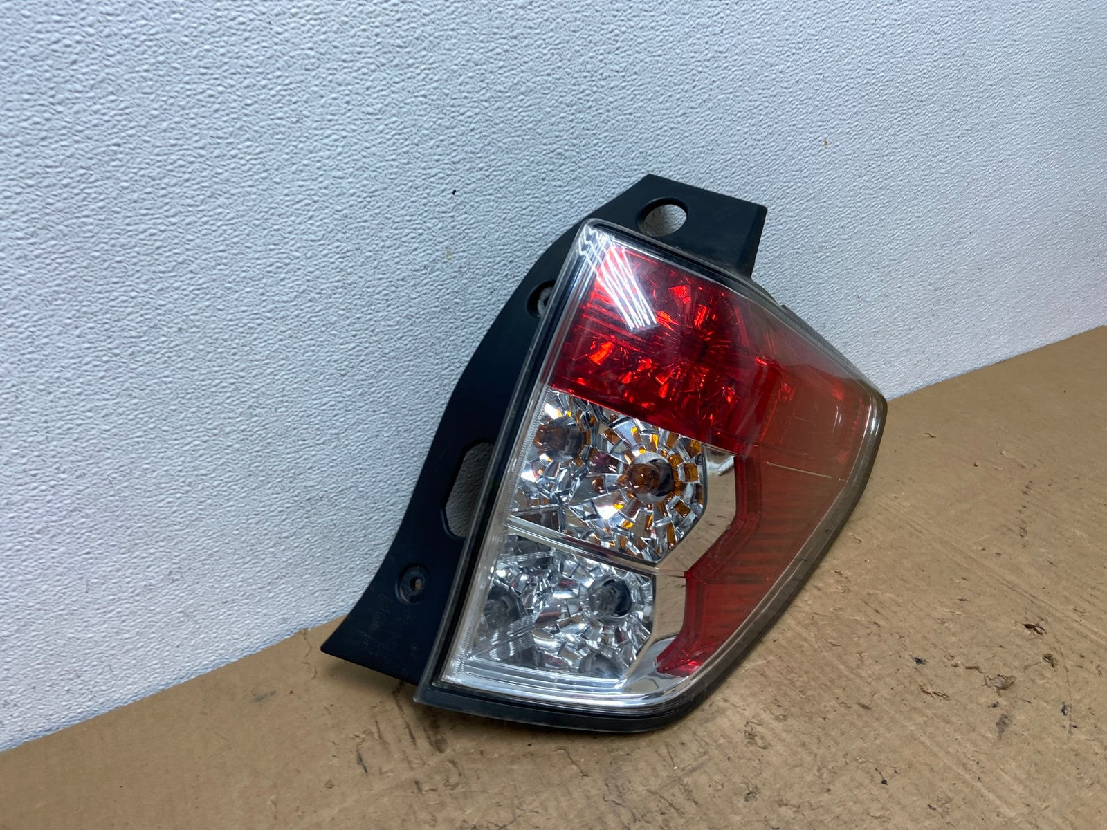 2009-2013 Subaru Forester Right Passenger Rh Side Tail Light AC8291 LK2