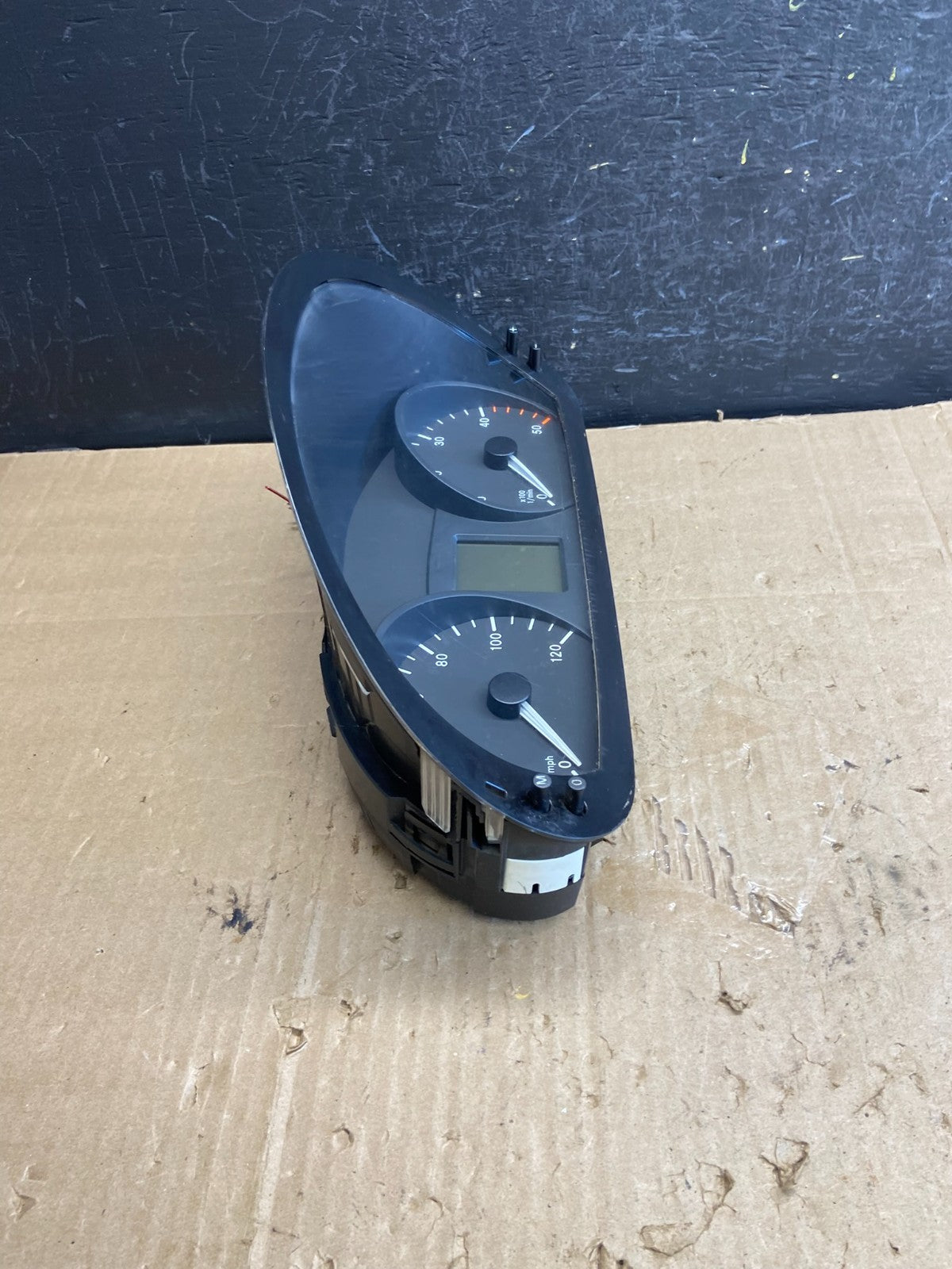 2003 to 2006 Sprinter 2500 3500 Instrument Speedometer Gauge Cluster ae1884 DG1