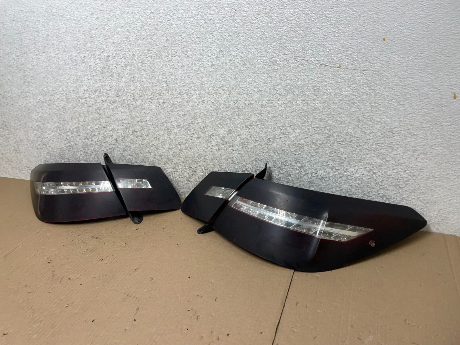 2010 to 2013 Mercedes E-Class Coupe Left+Right Set Inner Tail Lights OEM j2559 D1