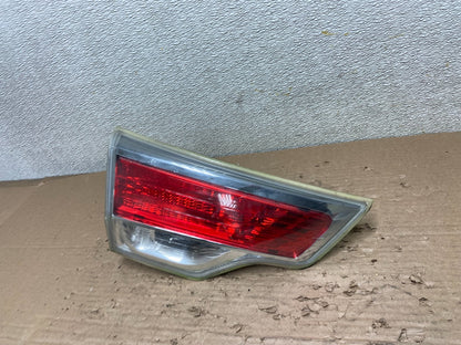 2014-2016 Toyota Highlander Left Driver LH Side Inner Tail Light OEM AB1672 DG1