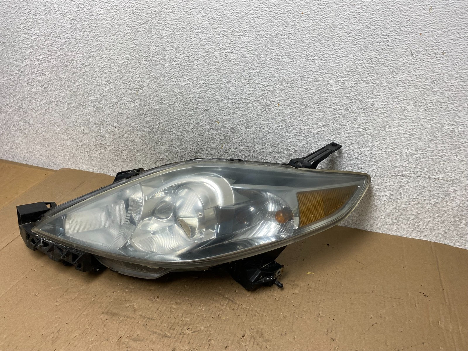 2006 2007 Mazda 5 Left Driver LH Side Halogen Headlight AD7800 DW1