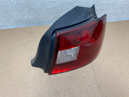 2000 - 2003 Mercury Sable Sedan Right Passenger Rh Side Tail Light OEM S2083 DW2